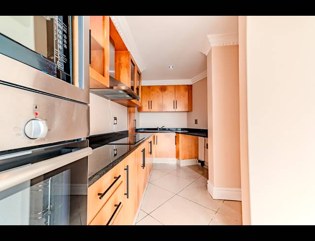 2 BEDROOM APARTMENT FOR SALE IN POINT WATERFRONT